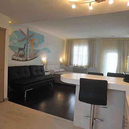 Hotel Casa Coloretta Маями Бийч Екстериор снимка