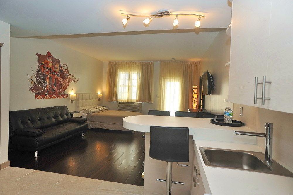 Hotel Casa Coloretta Маями Бийч Екстериор снимка